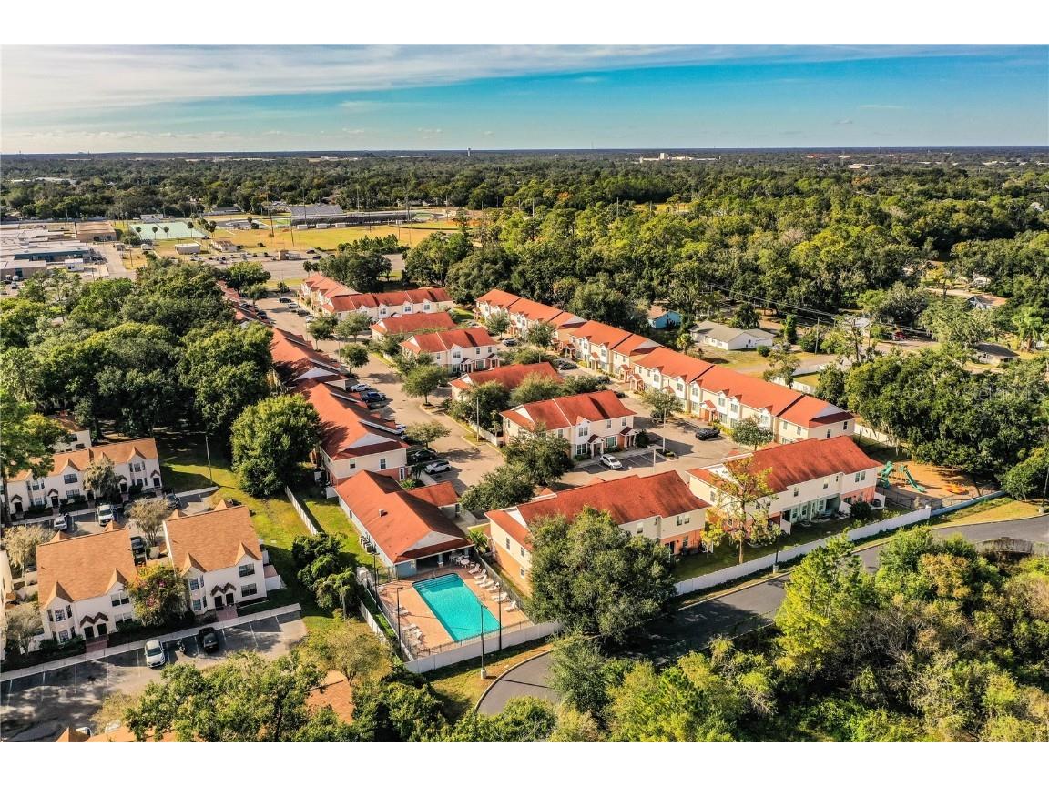 253 Alexander Woods Drive Plant City FL 33563 L4955332 image3