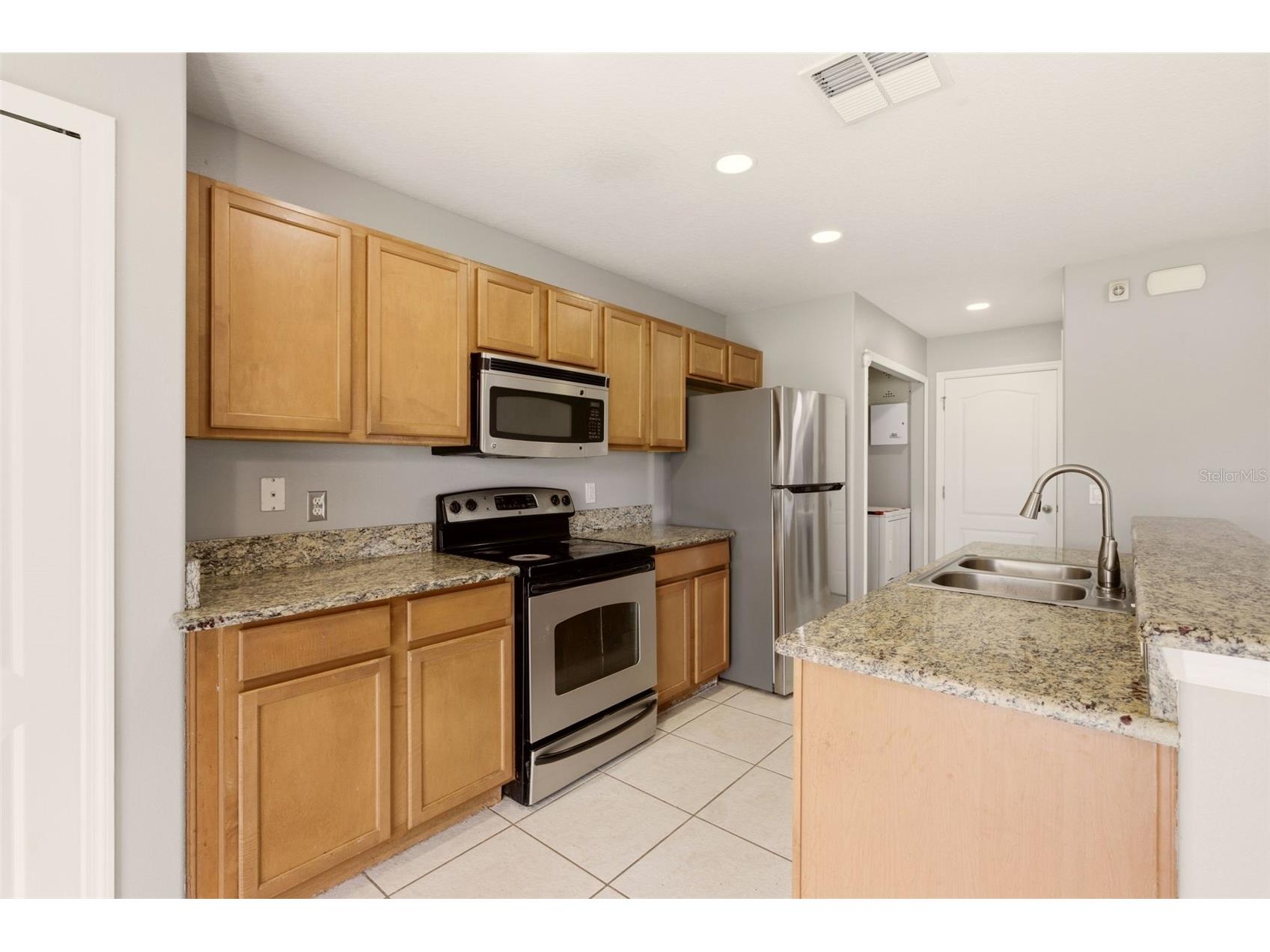 253 Bella Rosa Circle Sanford FL 32771 O6397788 image8