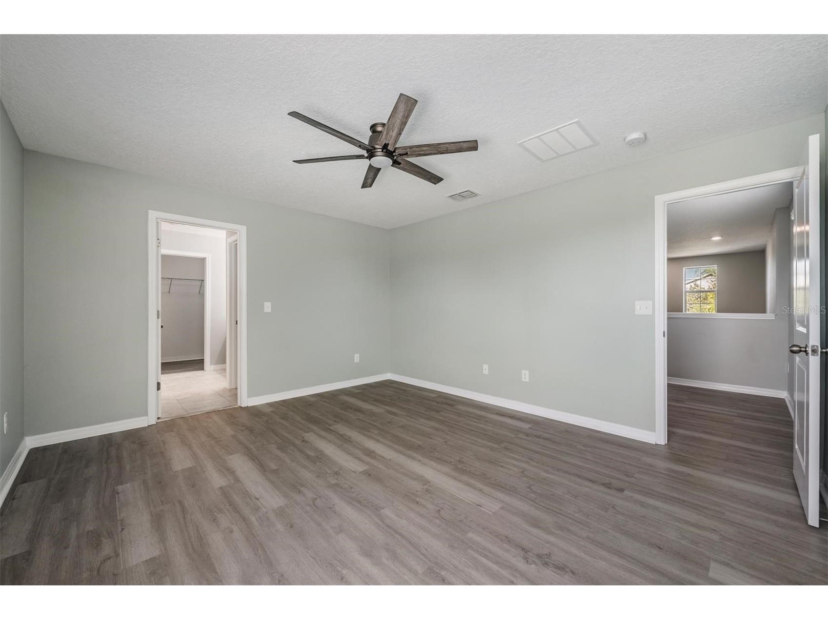 253 Cascade Bend Drive Ruskin FL 33570 TB8506718 image19