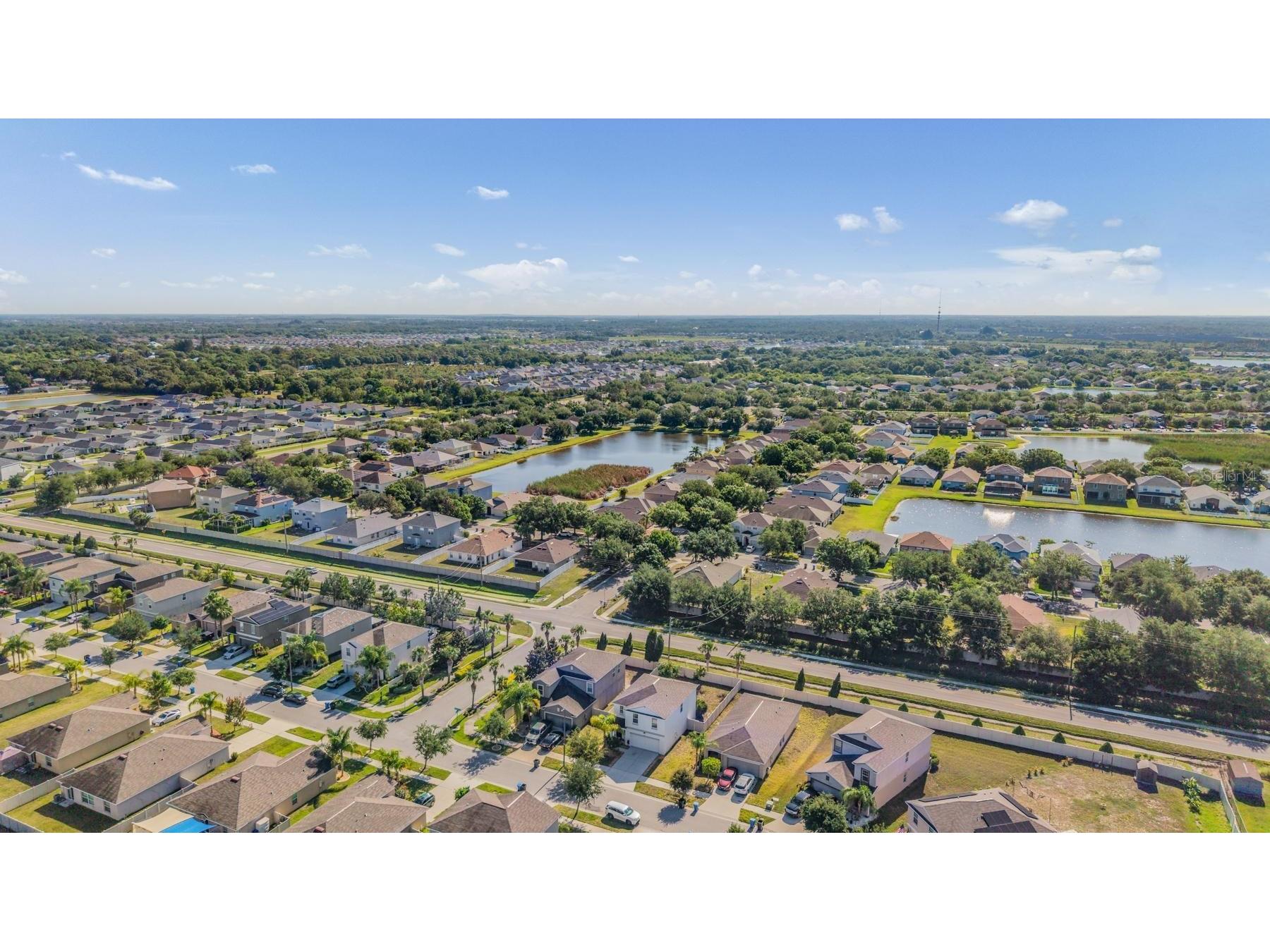 253 Cascade Bend Drive Ruskin FL 33570 TB8506718 image46