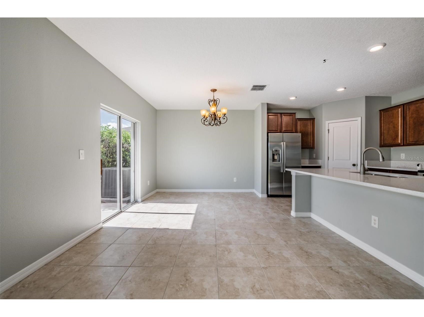 253 Cascade Bend Drive Ruskin FL 33570 TB8506718 image9