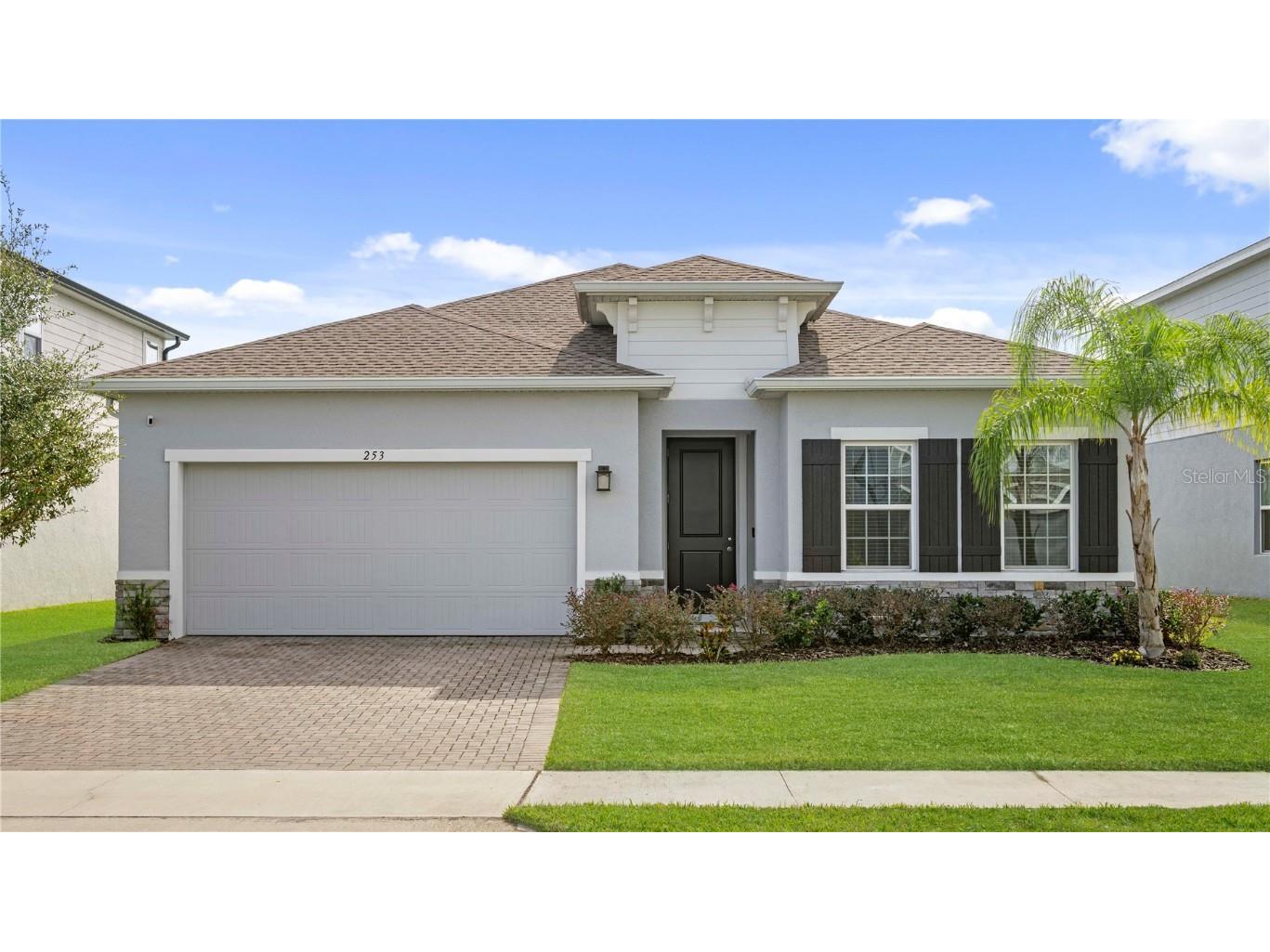 253 Eagle Harbor Way Daytona Beach FL 32124 V4946079 image1