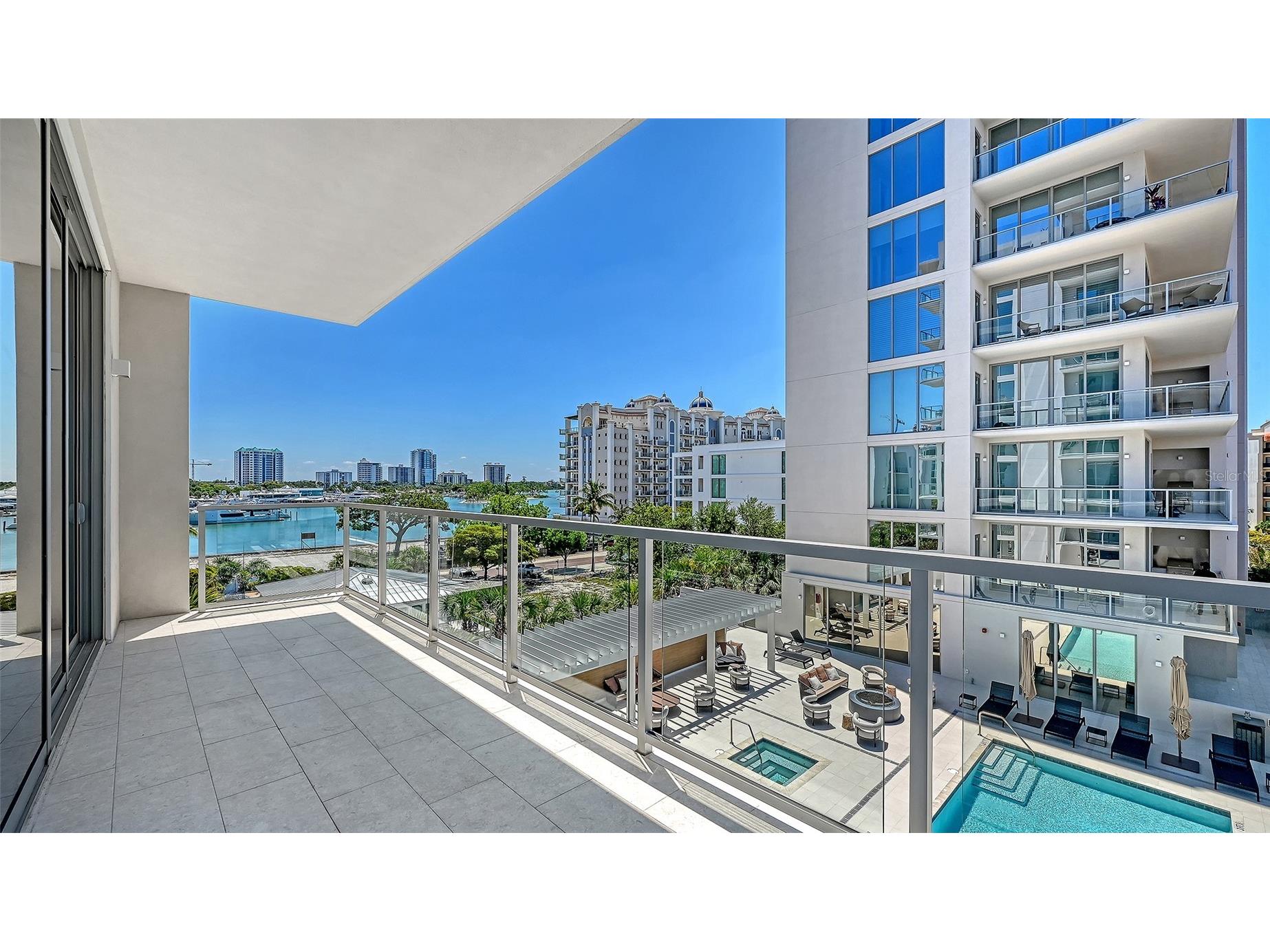 253 Golden Gate Point #401 Sarasota FL 34236 - SARASOTA BAY A4694319 image12