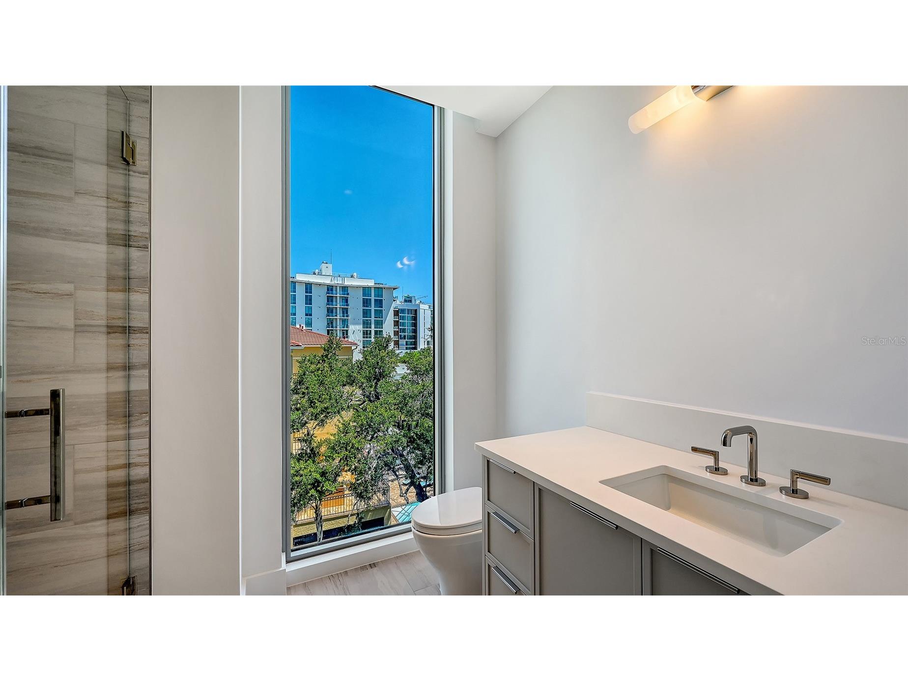 253 Golden Gate Point #401 Sarasota FL 34236 - SARASOTA BAY A4694319 image34