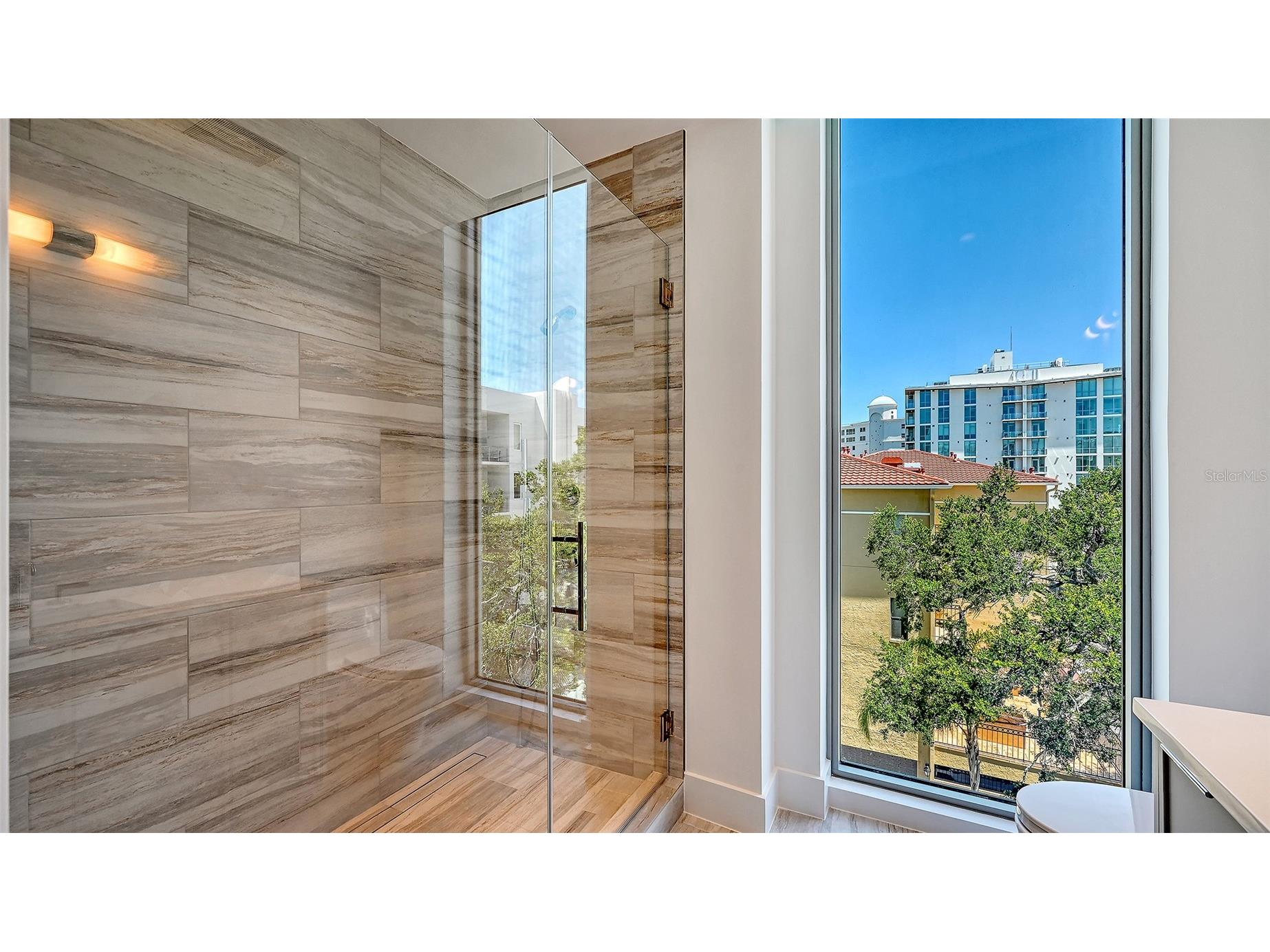 253 Golden Gate Point #401 Sarasota FL 34236 - SARASOTA BAY A4694319 image35