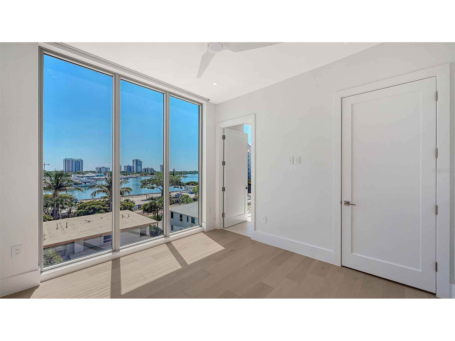 253 Golden Gate Point #401 Sarasota FL 34236 - SARASOTA BAY A4694319 image36