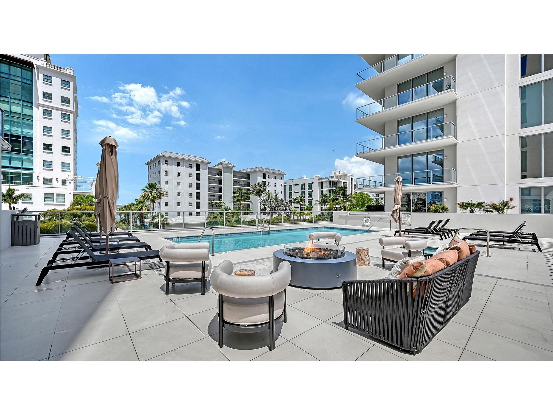 253 Golden Gate Point #401 Sarasota FL 34236 - SARASOTA BAY A4694319 image54