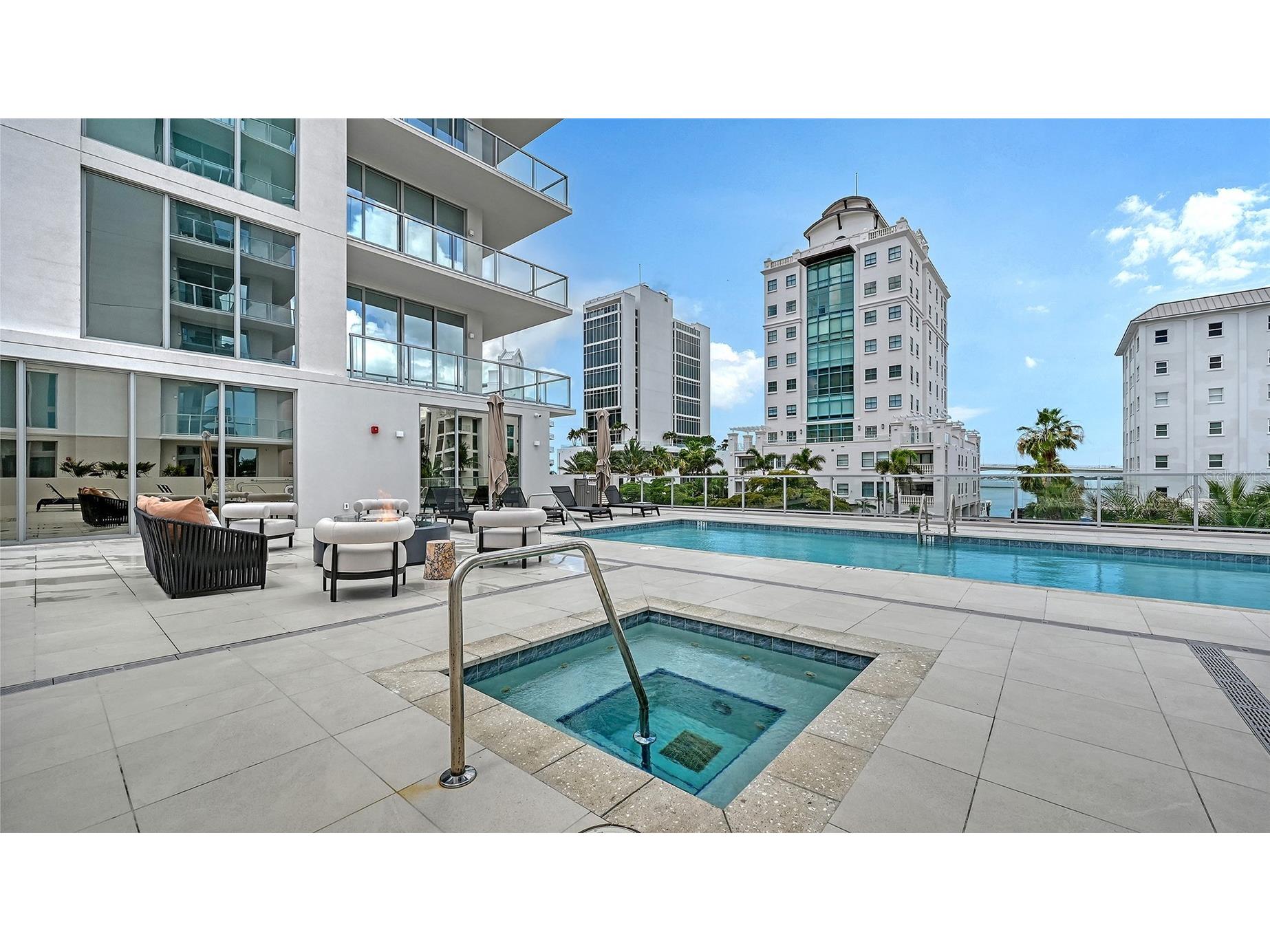 253 Golden Gate Point #401 Sarasota FL 34236 - SARASOTA BAY A4694319 image61