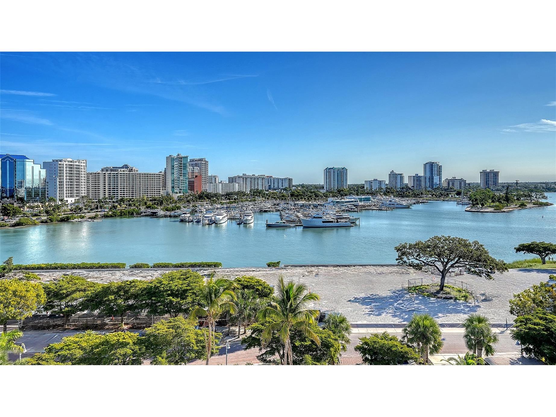 253 Golden Gate Point #701 Sarasota FL 34236 A4679657 image11