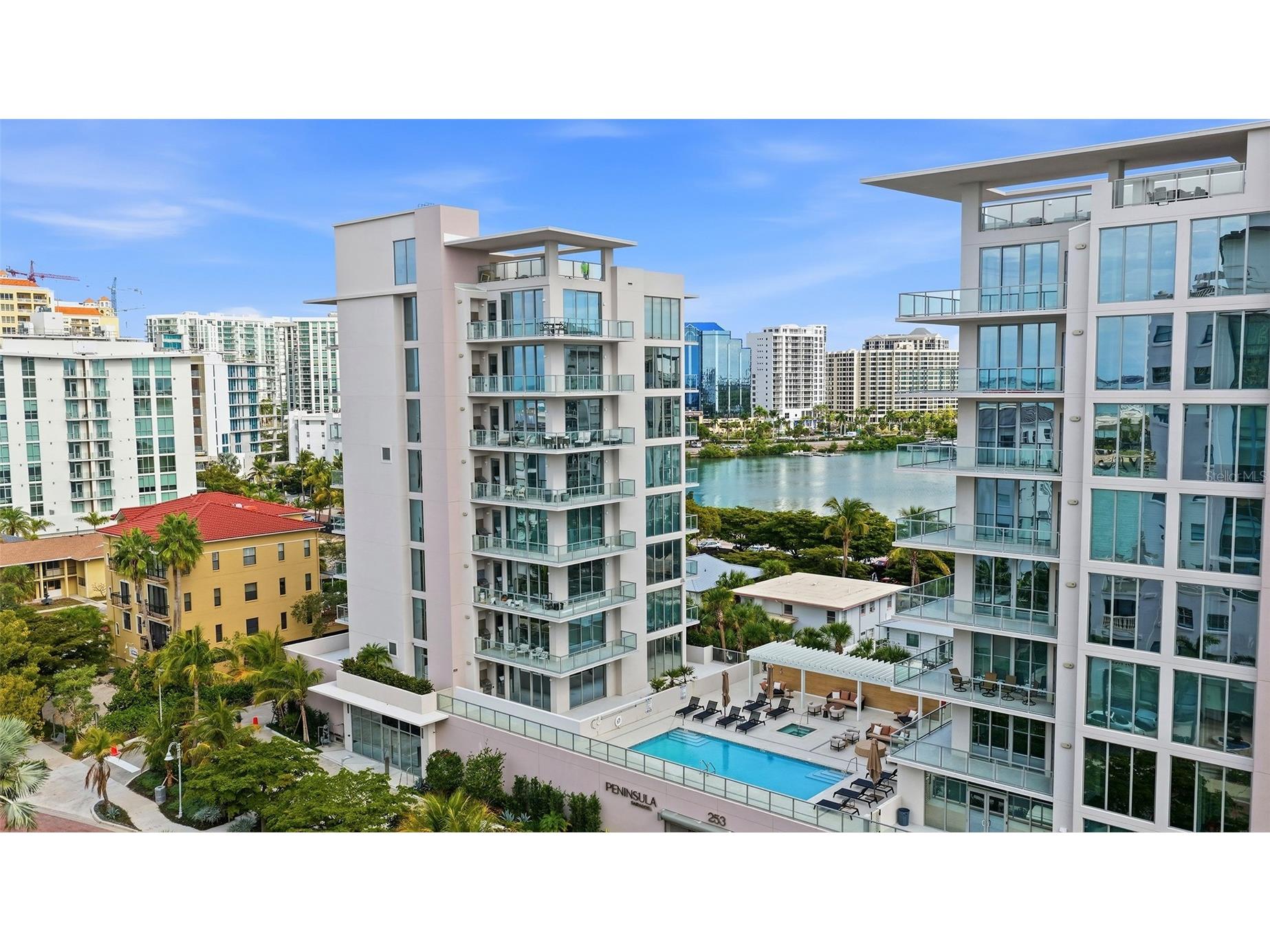 253 Golden Gate Point #701 Sarasota FL 34236 A4679657 image29