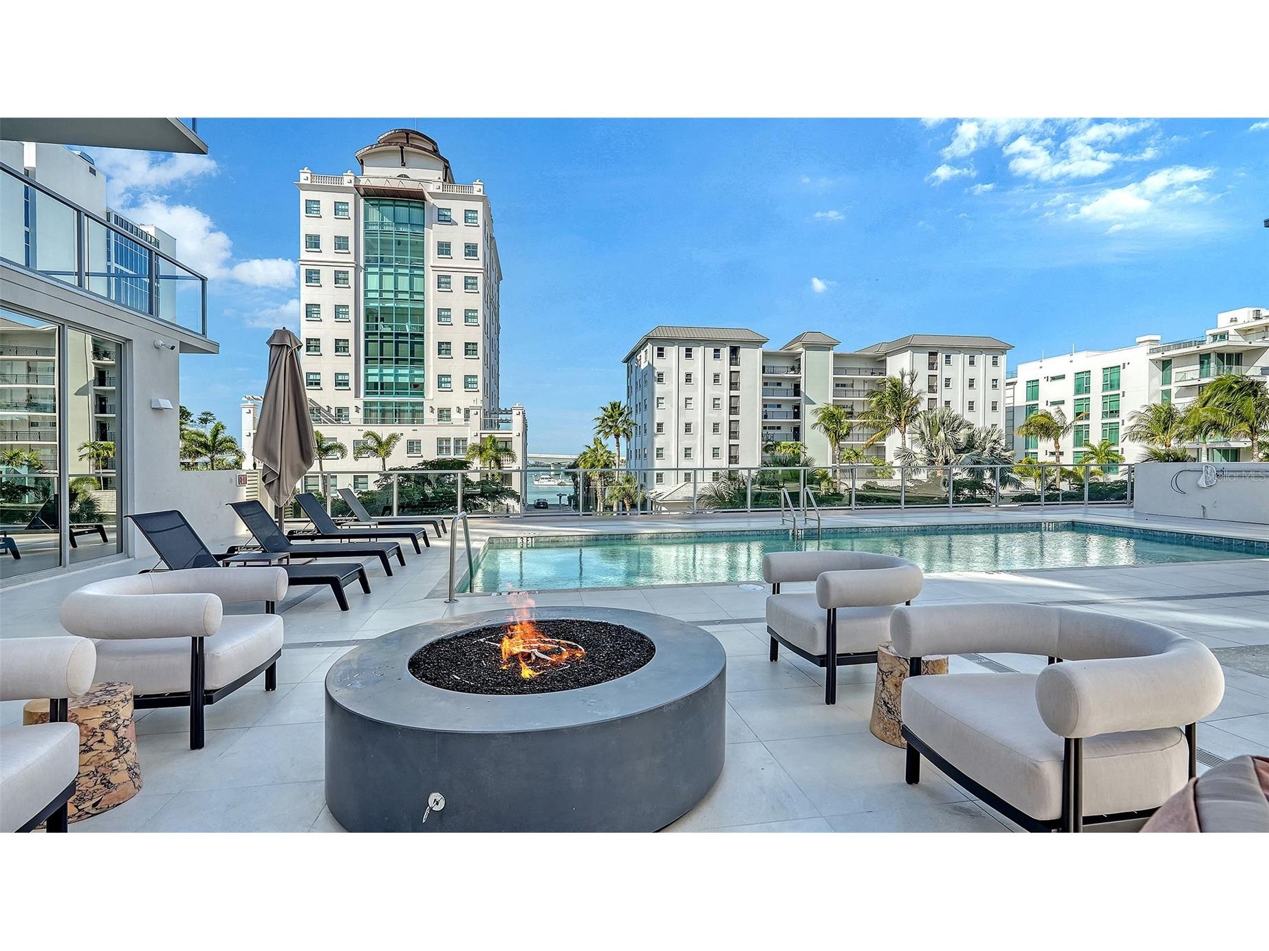 253 Golden Gate Point #701 Sarasota FL 34236 A4679657 image31