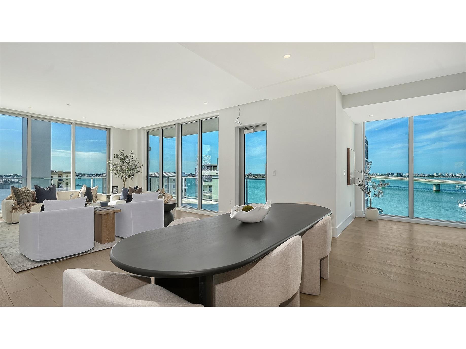 253 Golden Gate Point #703 Sarasota FL 34236 - SARASOTA BAY A4680332 image17