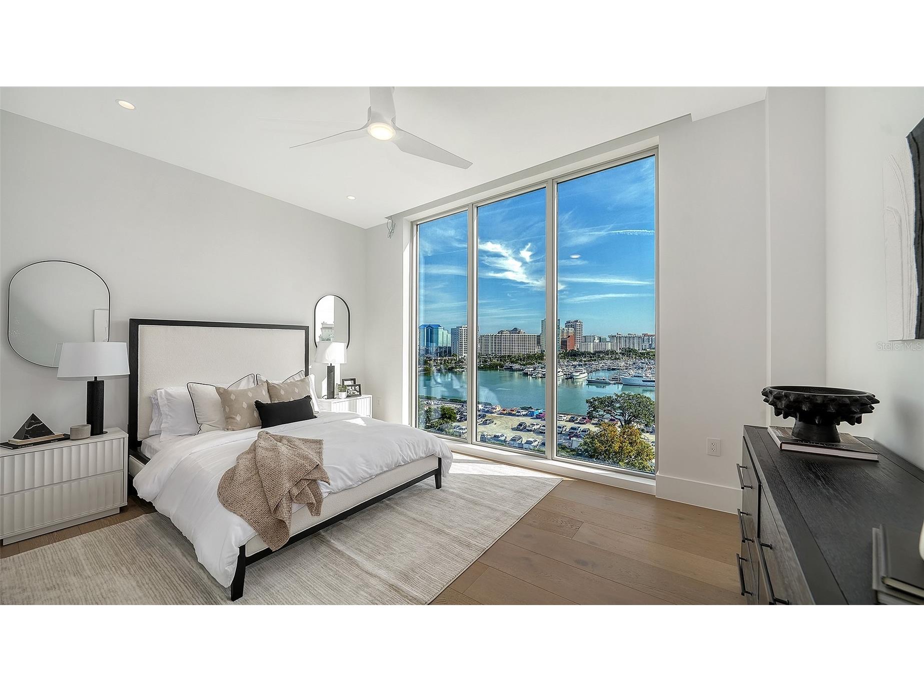 253 Golden Gate Point #703 Sarasota FL 34236 - SARASOTA BAY A4680332 image31