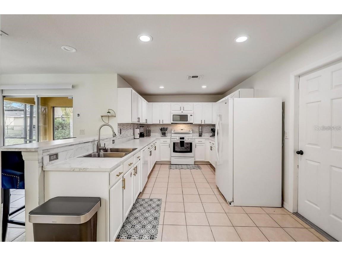 253 Granada Boulevard Davenport FL 33837 S5126839 image3