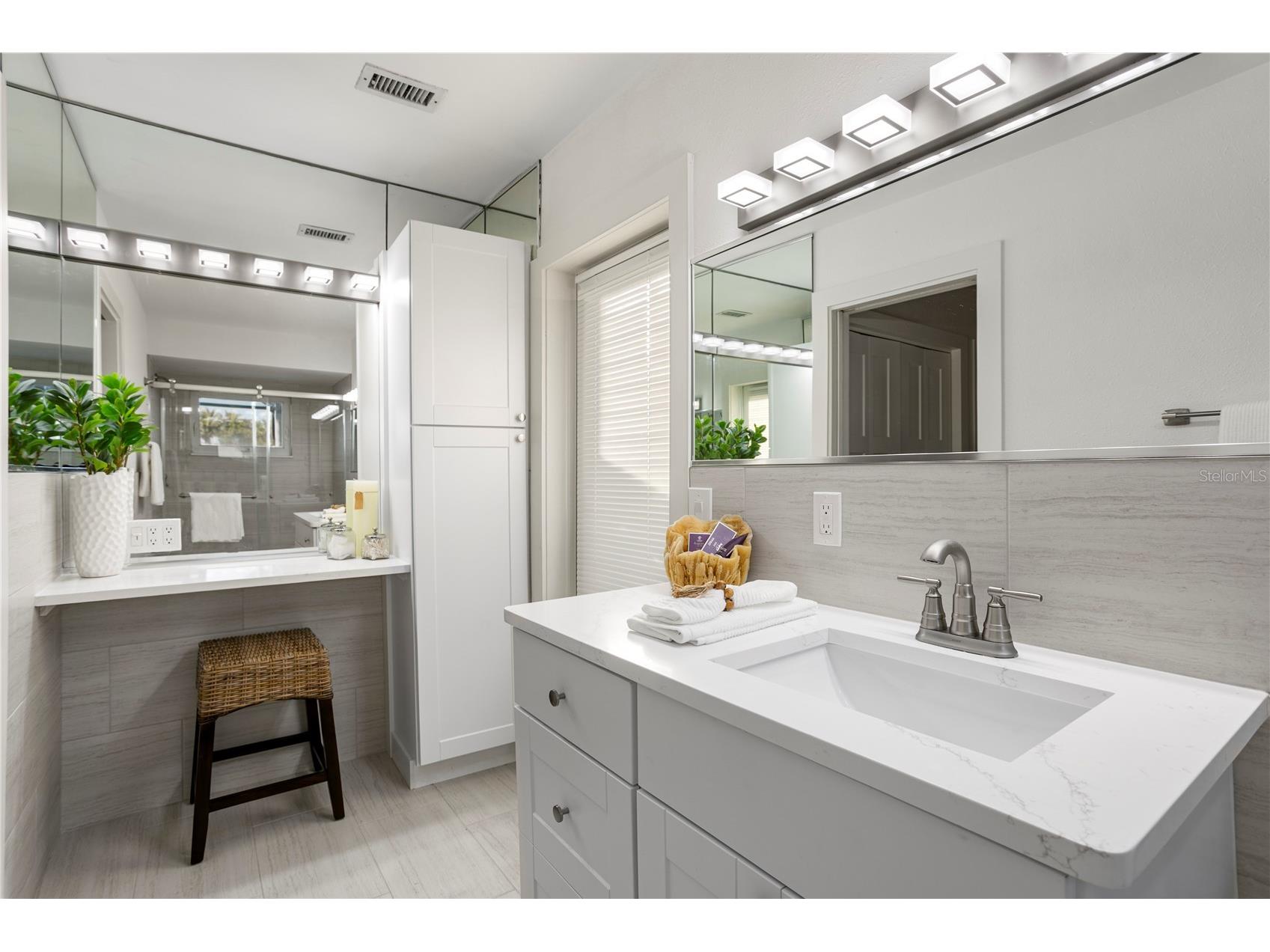 253 Hermosita Drive Saint Pete Beach FL 33706 - PASS A GRILLE BACK CHANNEL TB8462364 image19