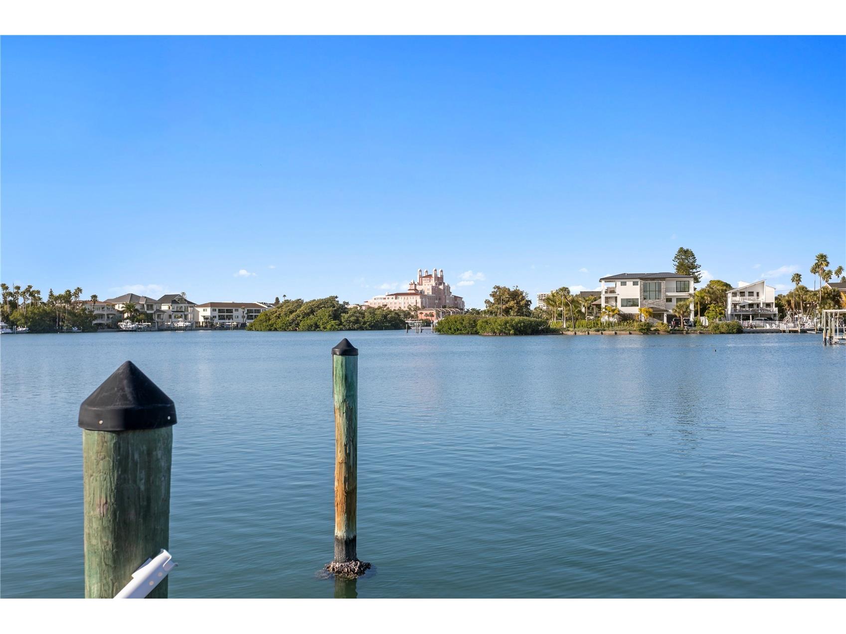 253 Hermosita Drive Saint Pete Beach FL 33706 - PASS A GRILLE BACK CHANNEL TB8462364 image3