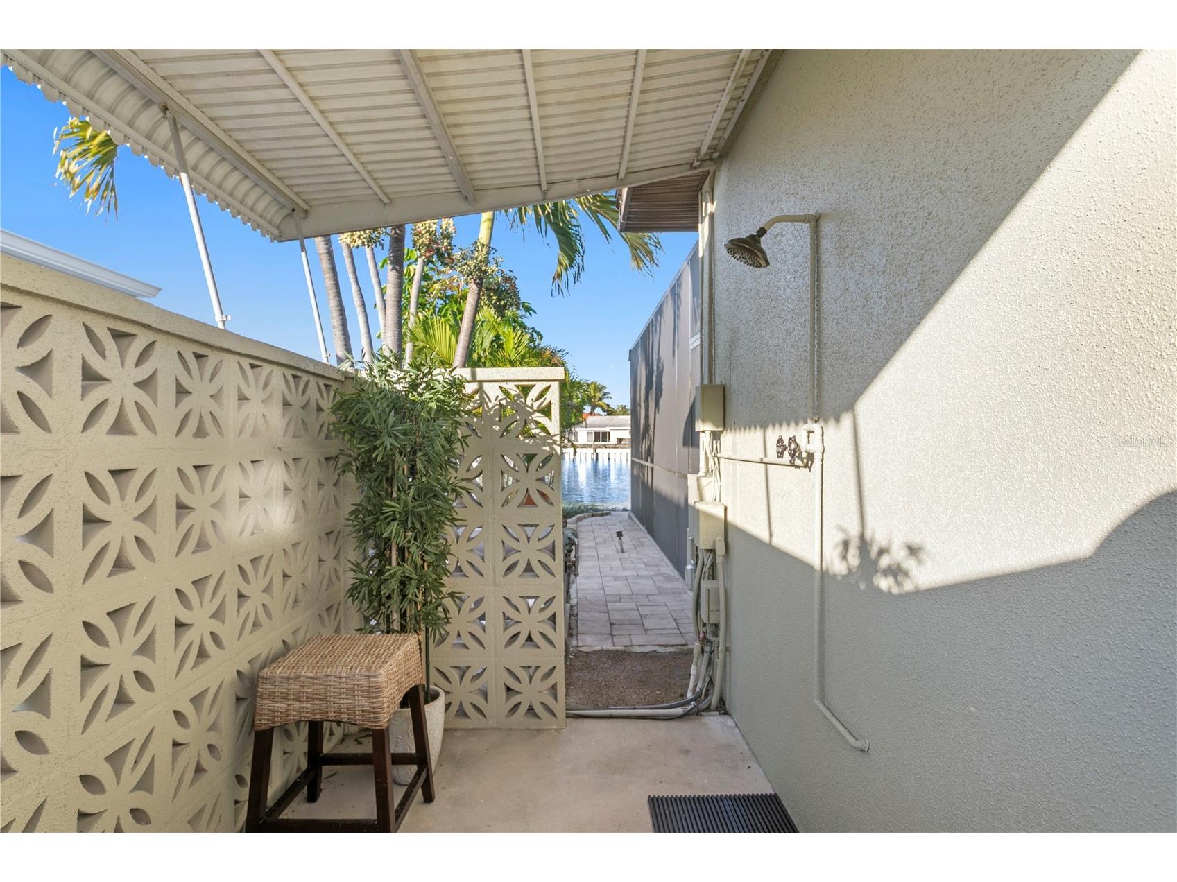 253 Hermosita Drive Saint Pete Beach FL 33706 - PASS A GRILLE BACK CHANNEL TB8462364 image34