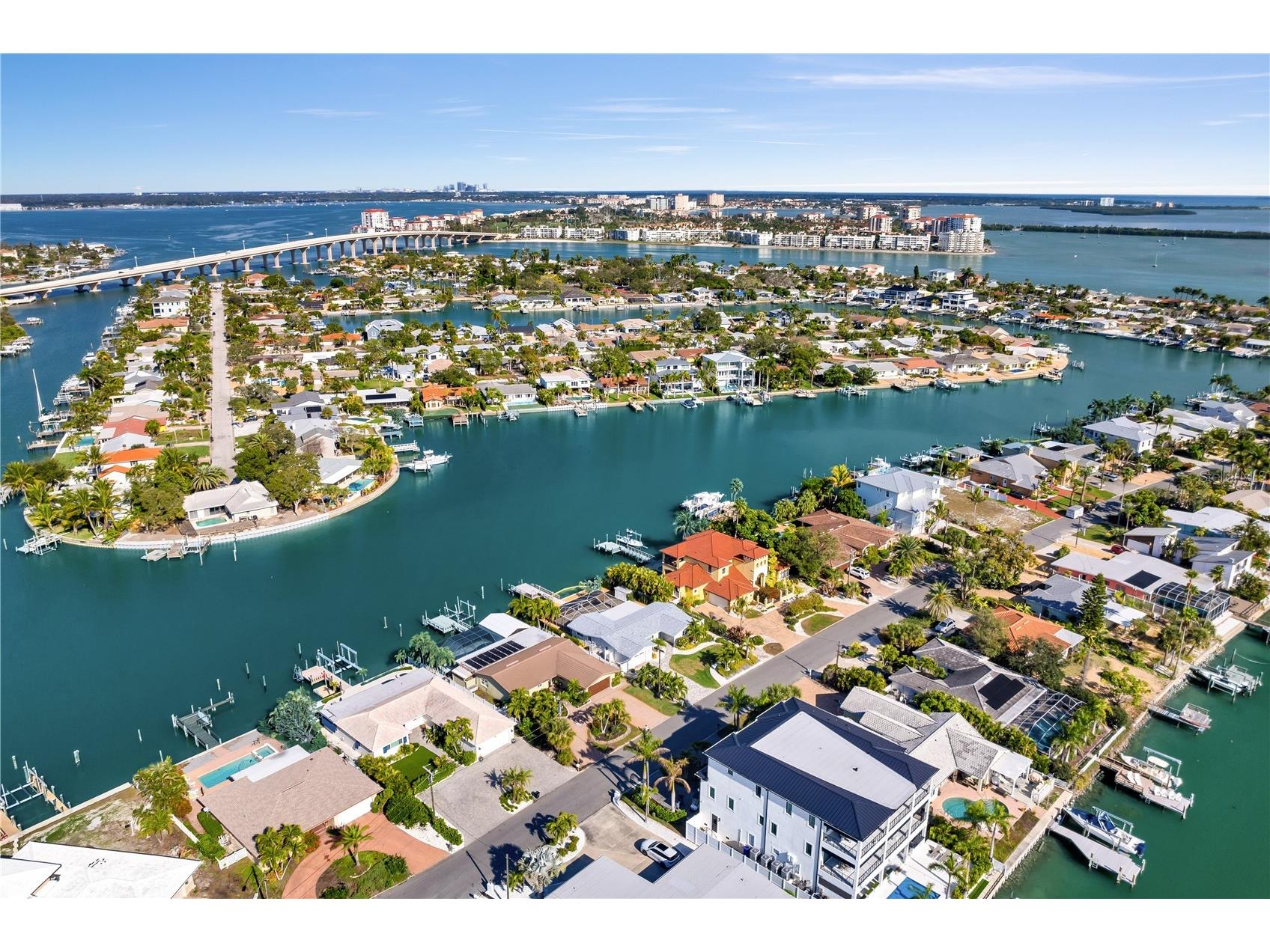 253 Hermosita Drive Saint Pete Beach FL 33706 - PASS A GRILLE BACK CHANNEL TB8462364 image41