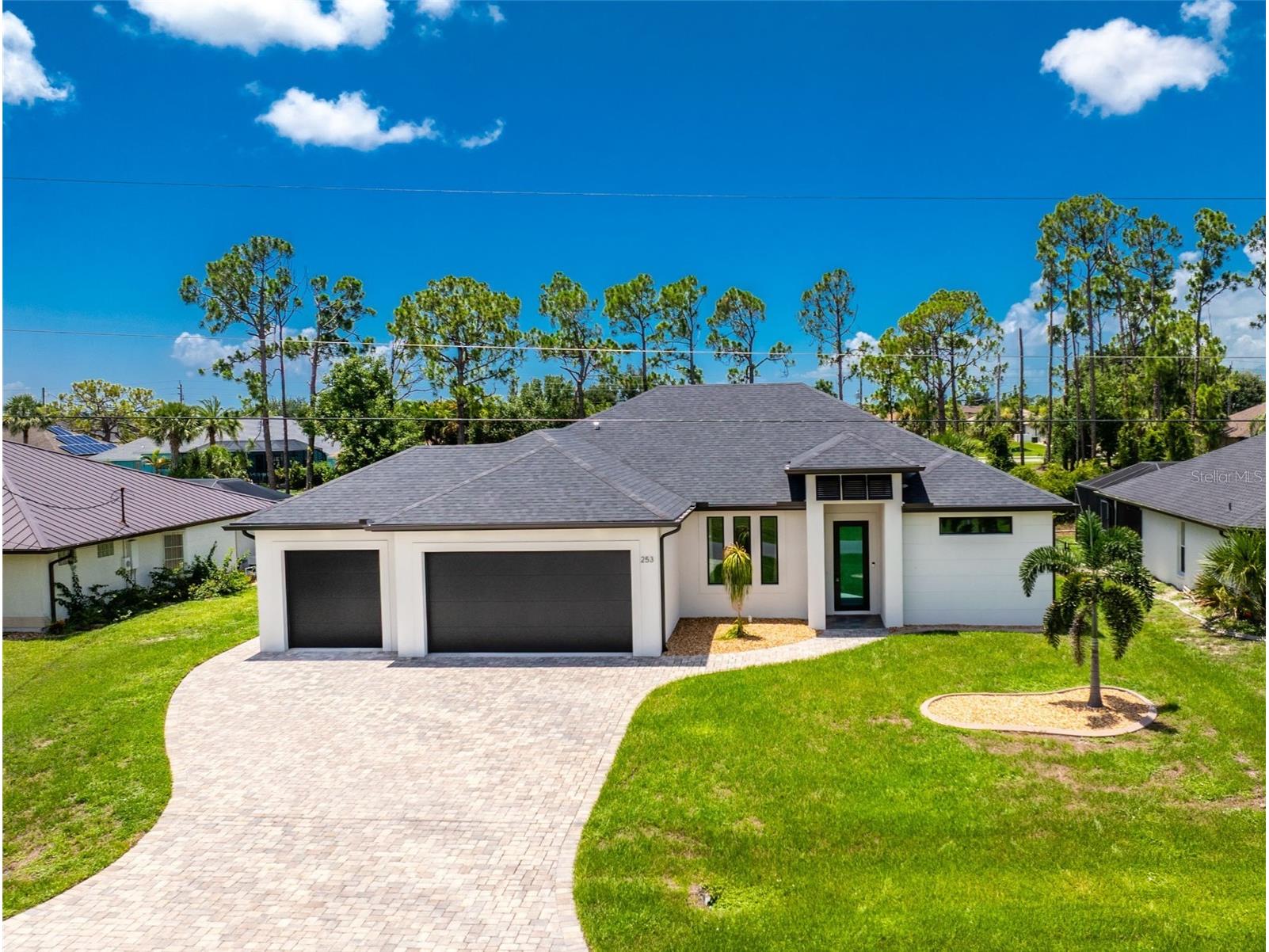 253 Long Meadow Lane Rotonda West FL 33947 D6148159 image1