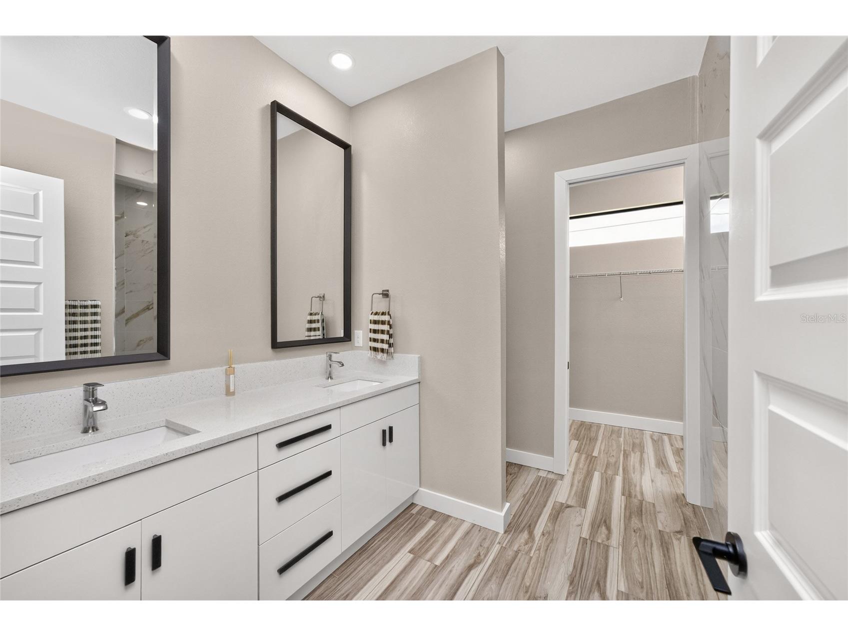 253 Long Meadow Lane Rotonda West FL 33947 D6148159 image32