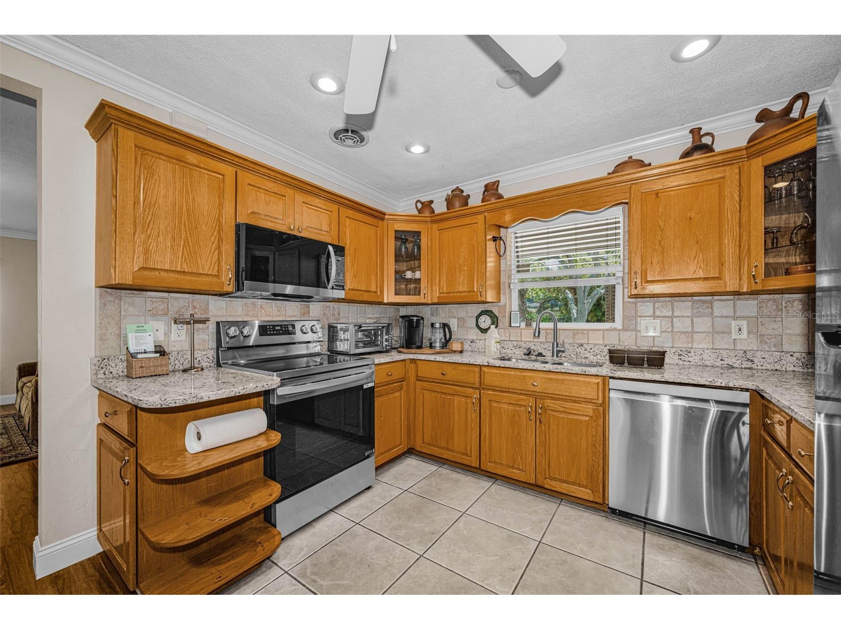 253 Park Circle S Dunedin FL 34698 TB8496788 image10