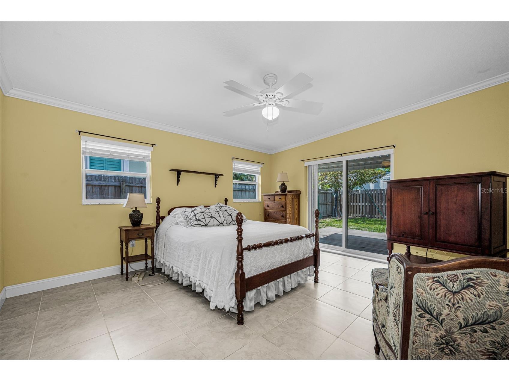 253 Park Circle S Dunedin FL 34698 TB8496788 image17