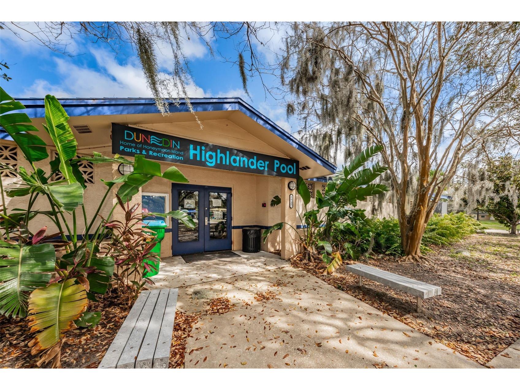 253 Park Circle S Dunedin FL 34698 TB8496788 image63