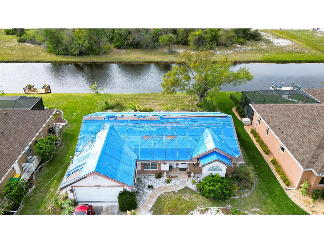 253 Rotonda Circle Rotonda West FL 33947 - ROTONDA RIVER C7487641 image1