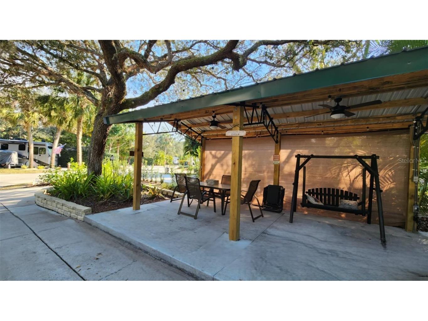 253 Saddle Lane River Ranch FL 33867 TB8347383 image3