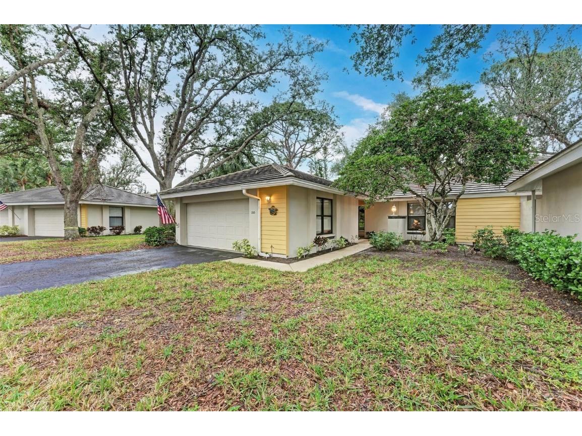 253 Southampton Drive #298 Venice FL 34293 A4635497 image1