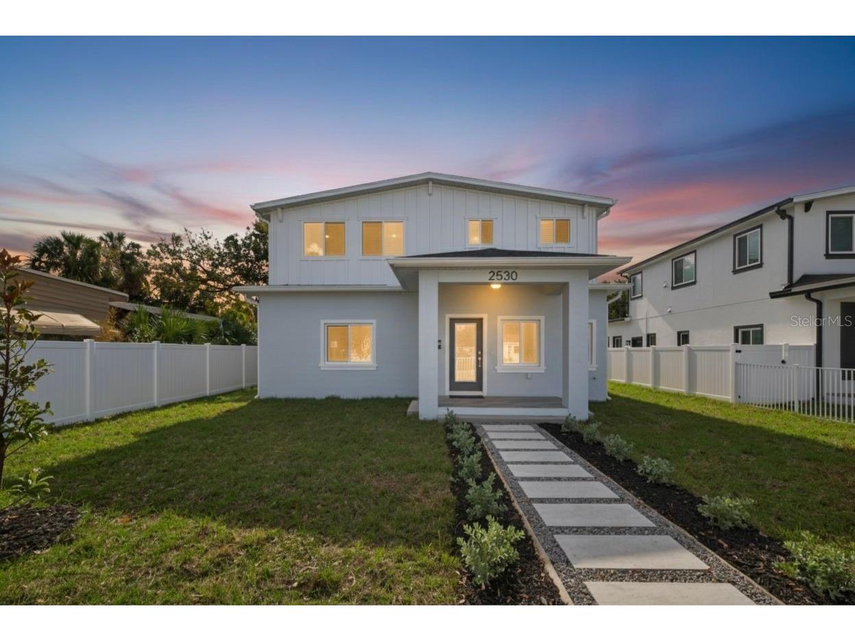 2530 34th Avenue N Saint Petersburg FL 33713 TB8456899 image1