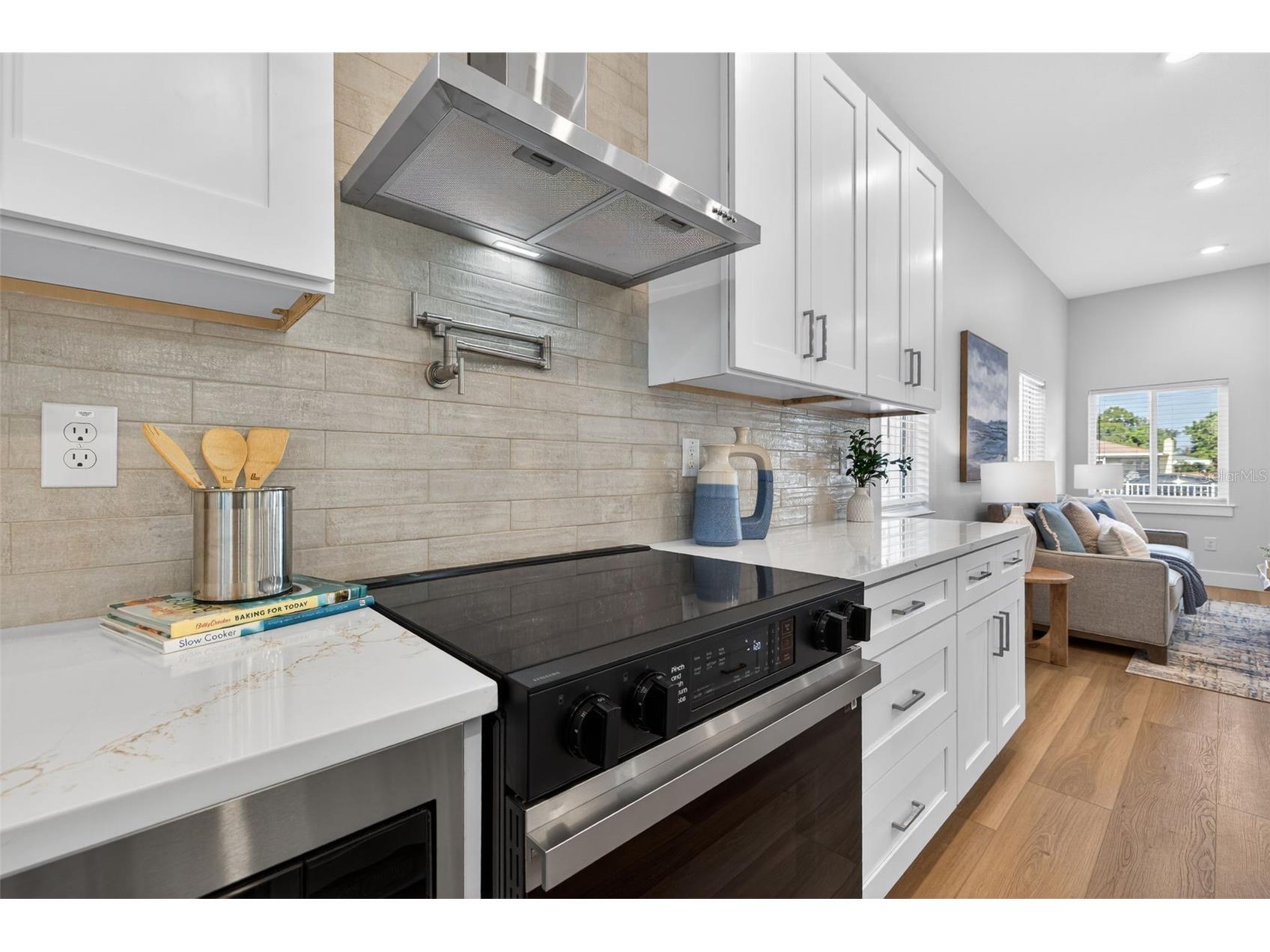 2530 34th Avenue N Saint Petersburg FL 33713 TB8456899 image13