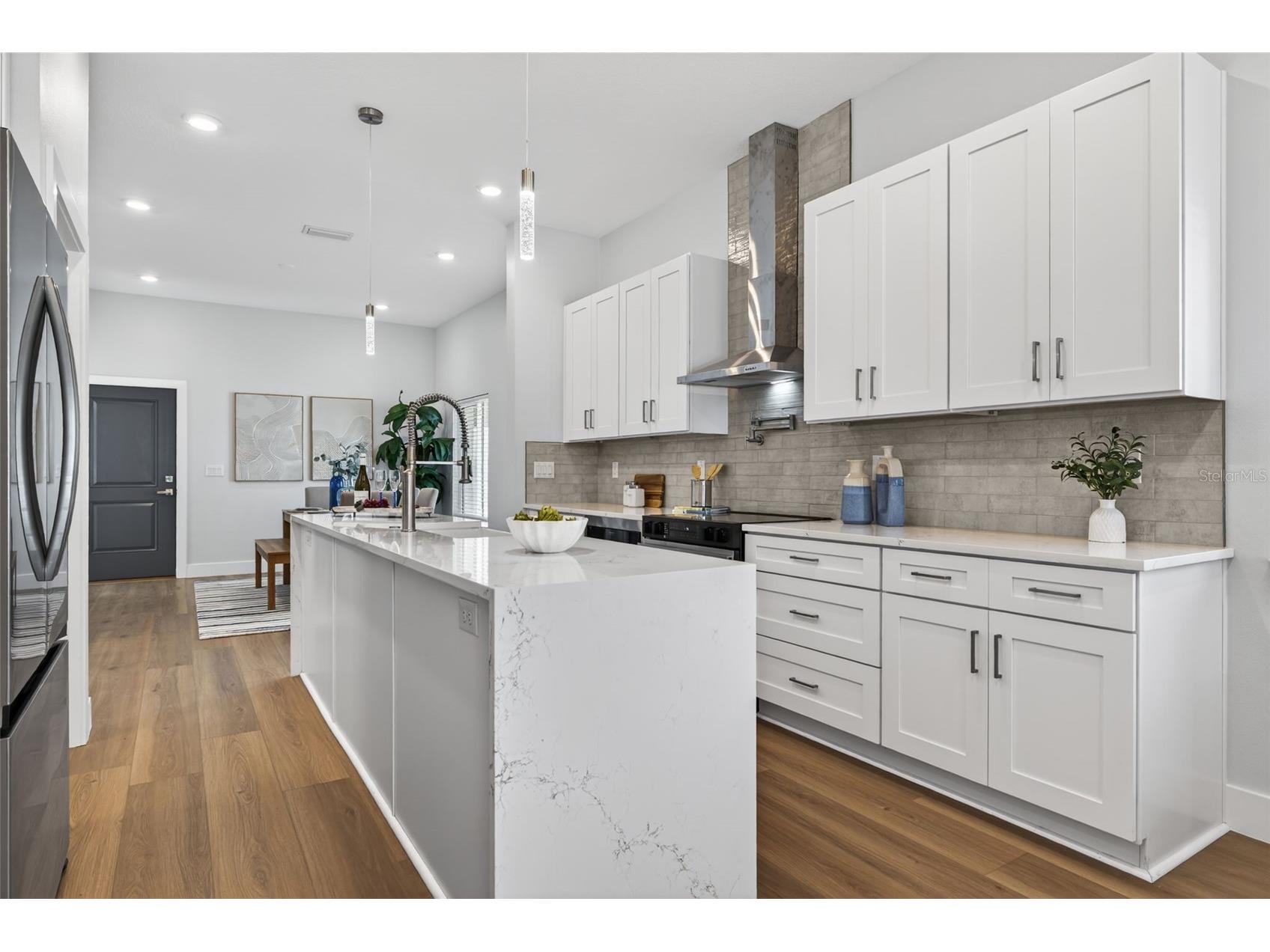 2530 34th Avenue N Saint Petersburg FL 33713 TB8456899 image8