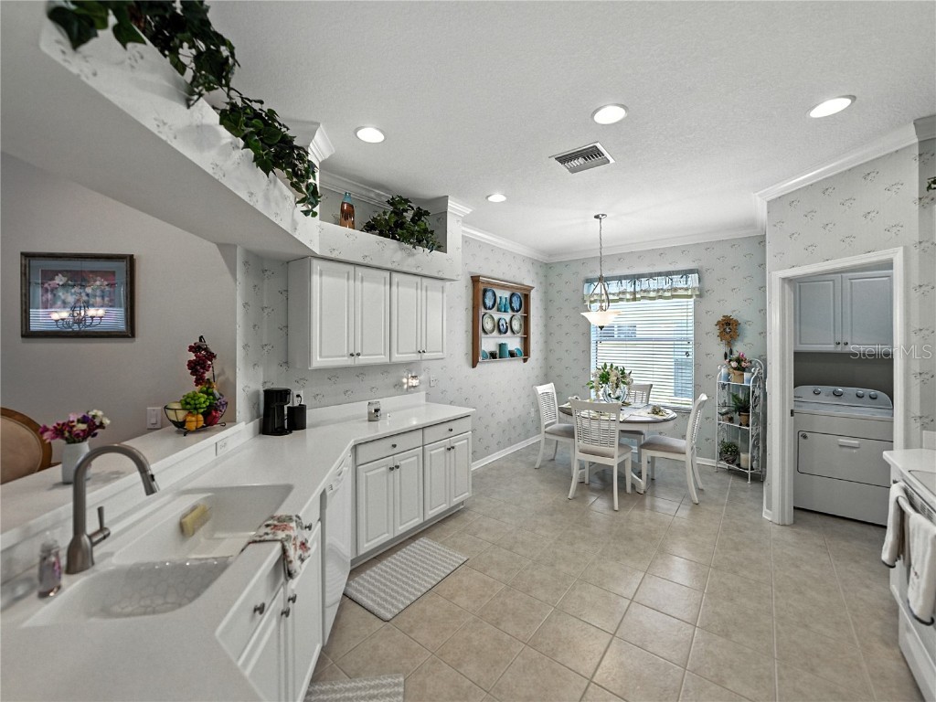 2530 Cross More Street Valrico FL 33594 TB8417278 image30