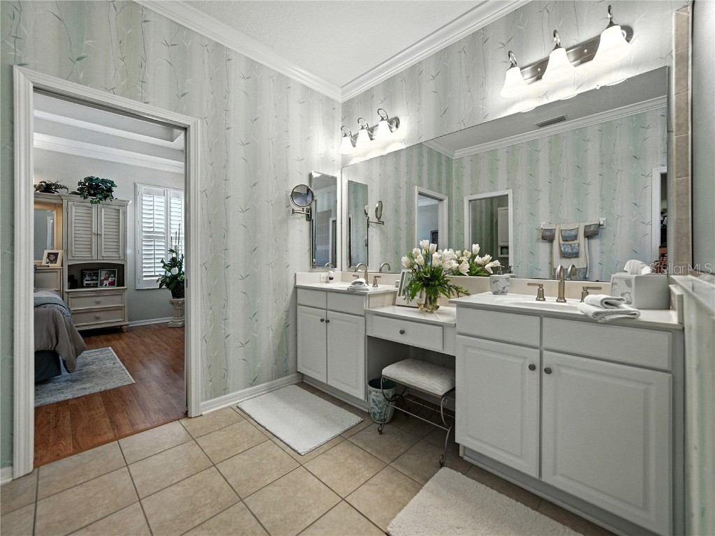 2530 Cross More Street Valrico FL 33594 TB8417278 image45