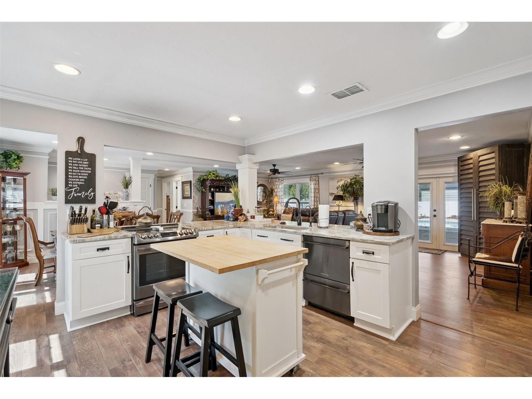 2530 E New York Avenue Deland FL 32724 - LAKE WINNEMISSETT O6411149 image20