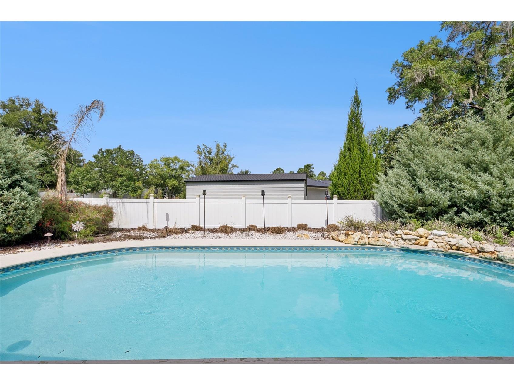 2530 E New York Avenue Deland FL 32724 - LAKE WINNEMISSETT O6411149 image41