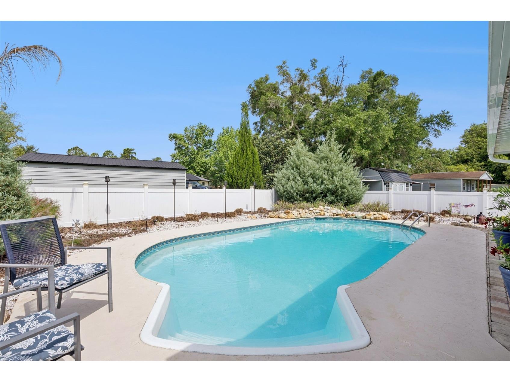 2530 E New York Avenue Deland FL 32724 - LAKE WINNEMISSETT O6411149 image42