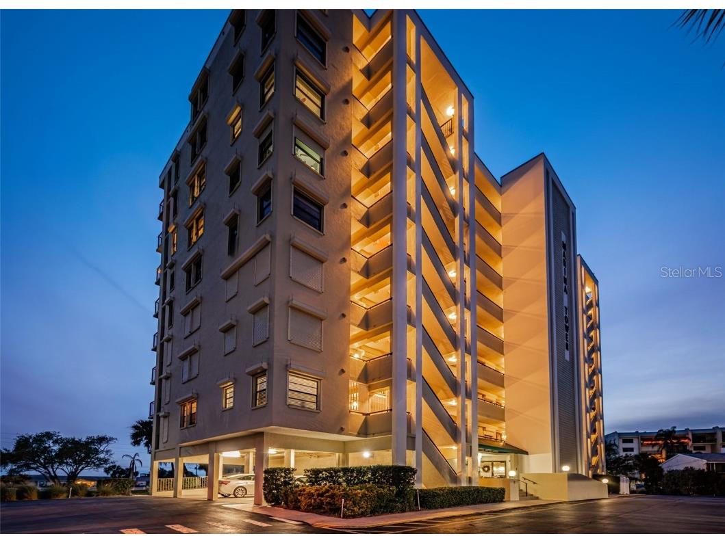 2530 Gary Circle #705 Dunedin FL 34698 - GULF OF MEXICO & INTERCOASTAL U8225160 image1