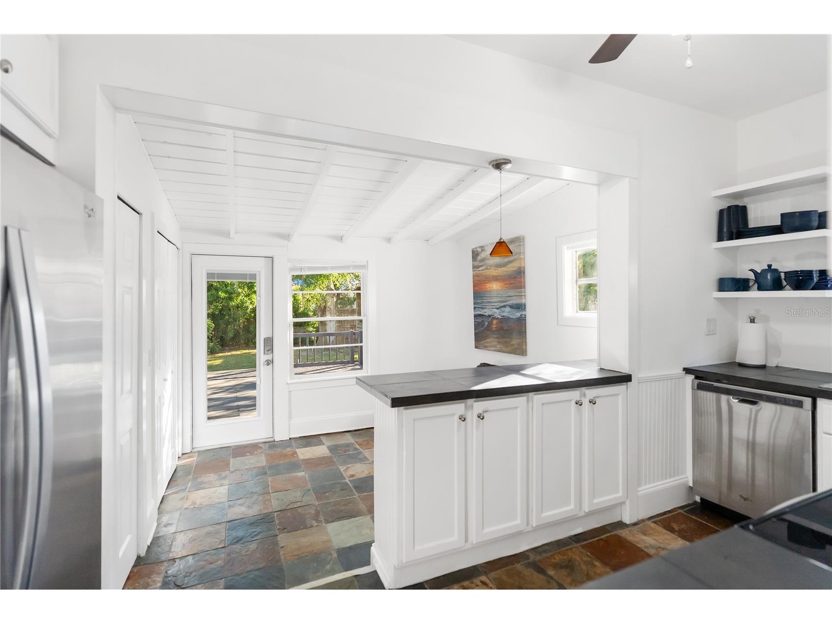 2530 Loma Linda Street Sarasota FL 34239 A4669972 image14