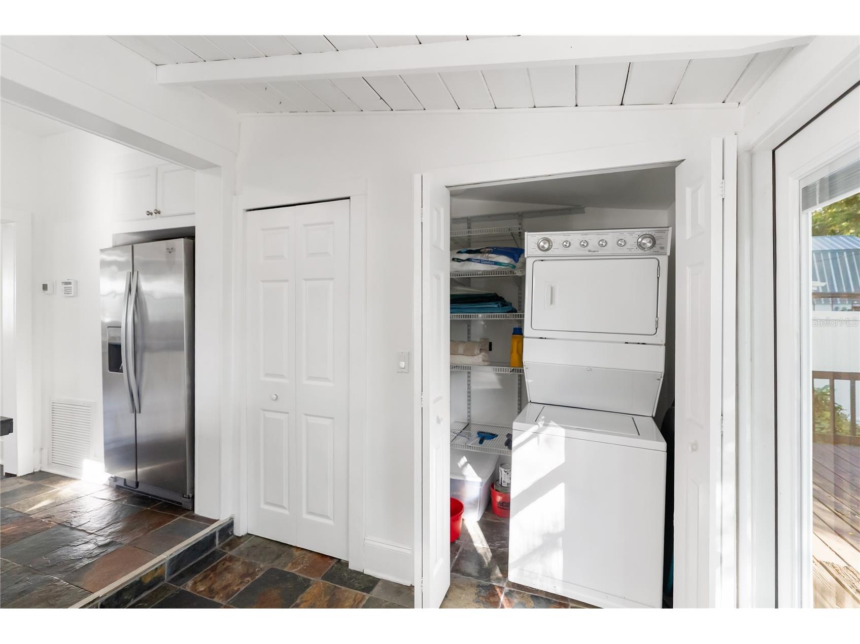 2530 Loma Linda Street Sarasota FL 34239 A4669972 image41