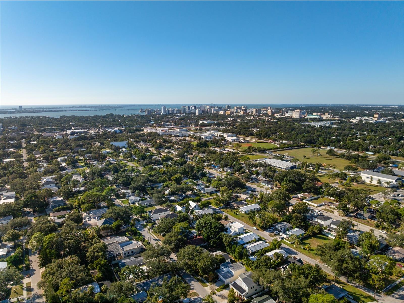 2530 Loma Linda Street Sarasota FL 34239 A4669972 image46