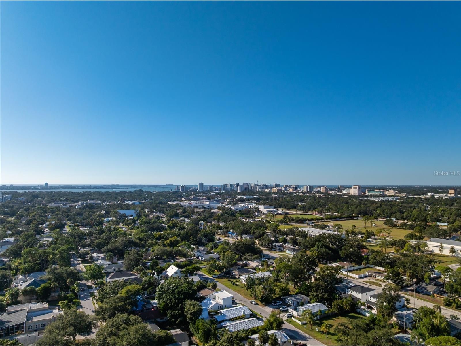 2530 Loma Linda Street Sarasota FL 34239 A4669972 image48