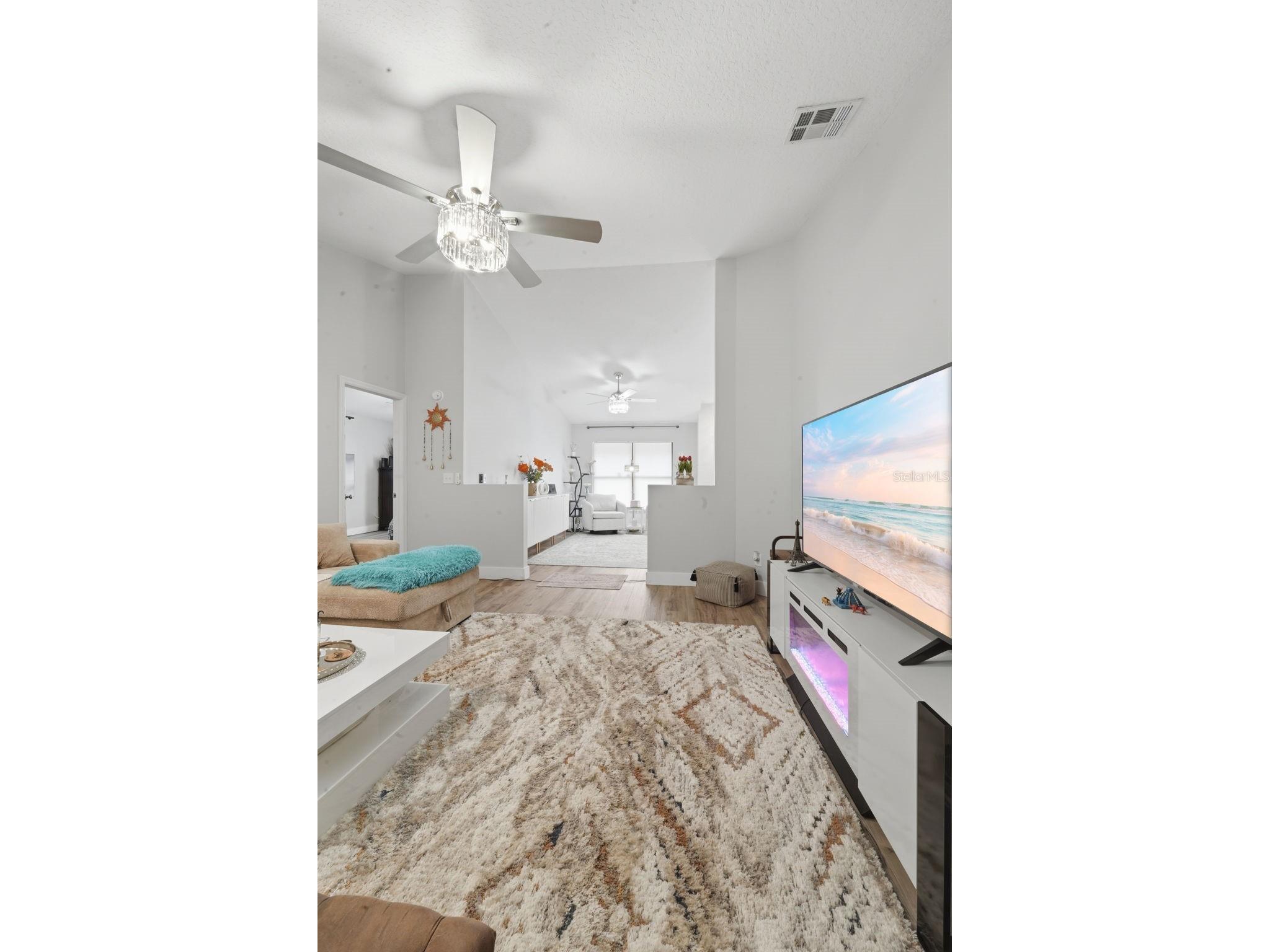 2530 M And M Lane Orange City FL 32763 V4949232 image16