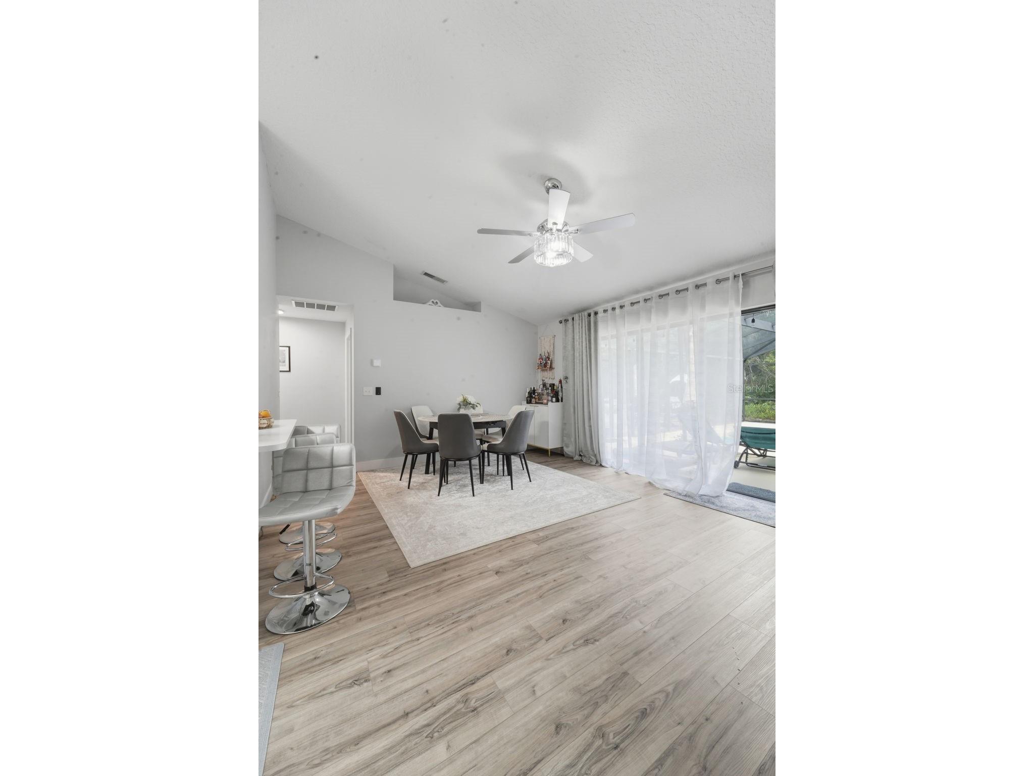 2530 M And M Lane Orange City FL 32763 V4949232 image25