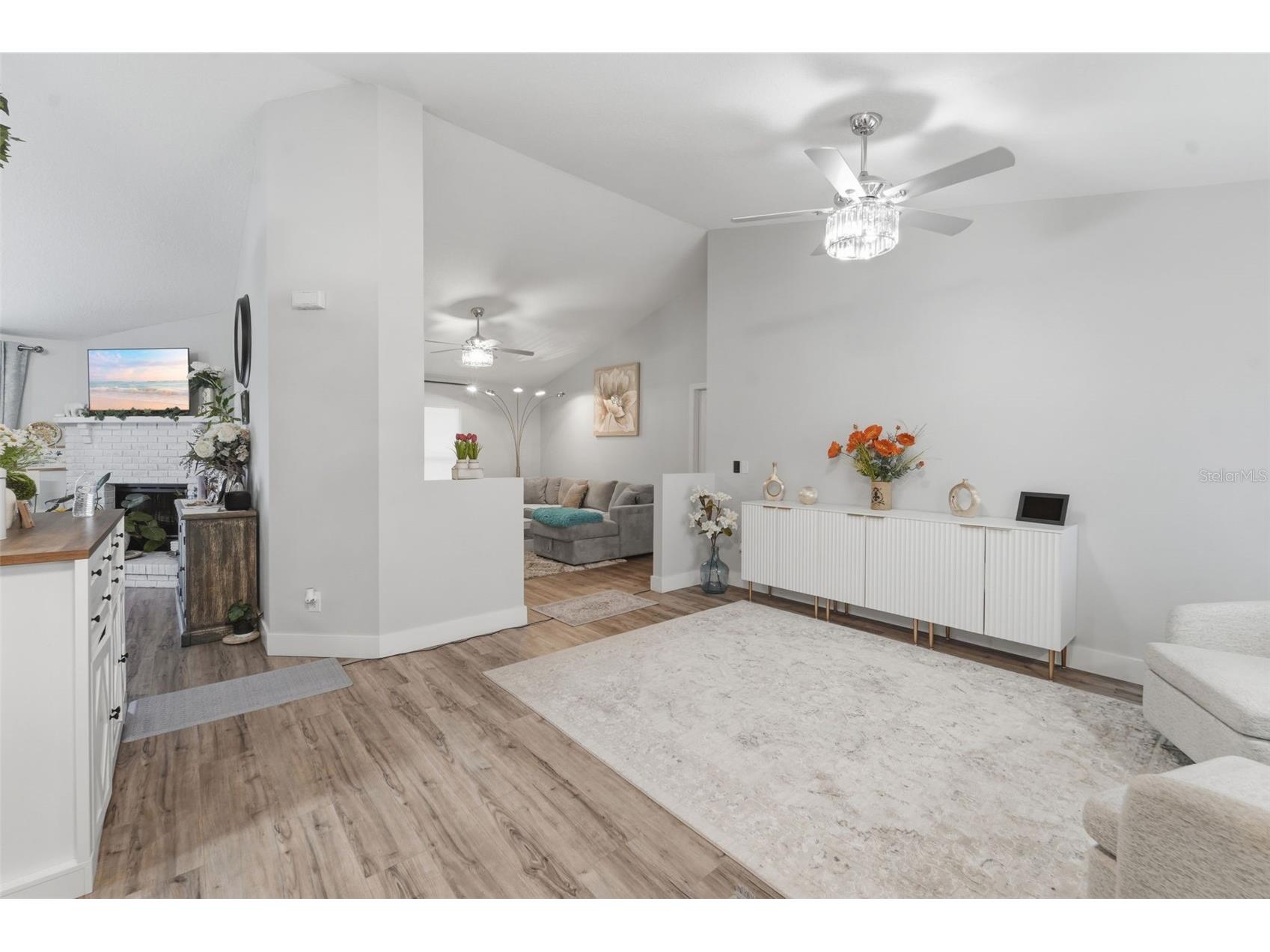 2530 M And M Lane Orange City FL 32763 V4949232 image9