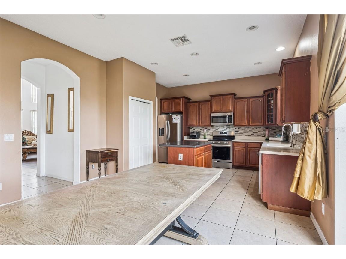 2530 Sand Arbor Circle Orlando FL 32824 O6354990 image13