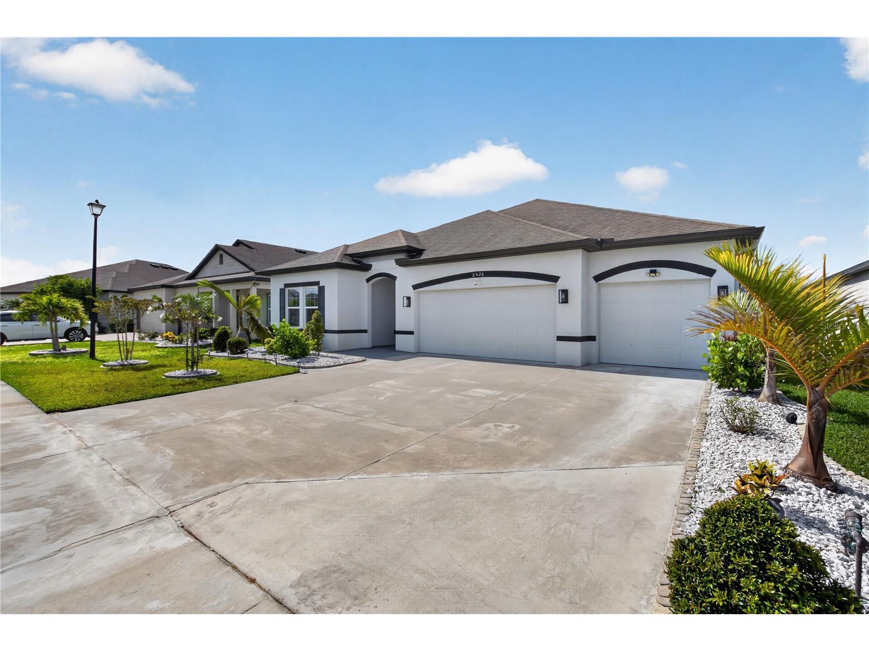 2526 Sand Gables Trail Bradenton FL 34208 A4694796 image3