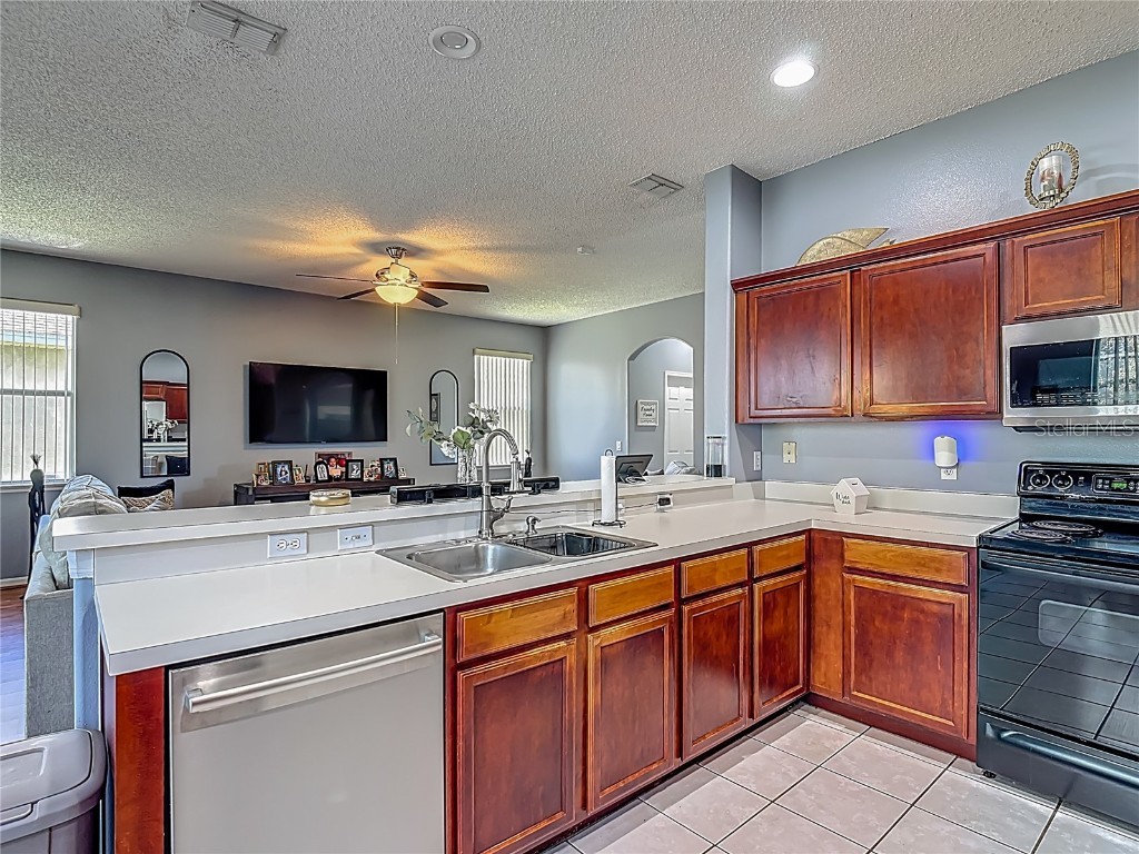 2530 The Oaks Boulevard Kissimmee FL 34746 O6319826 image5
