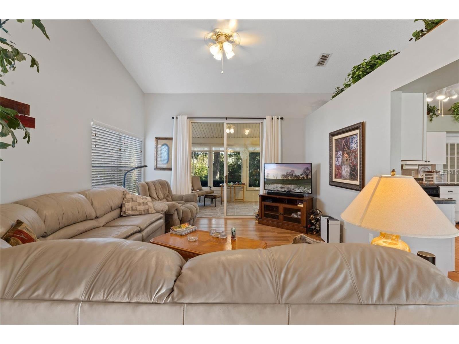 25300 Hibiscus Street Leesburg FL 34748 TB8460495 image10